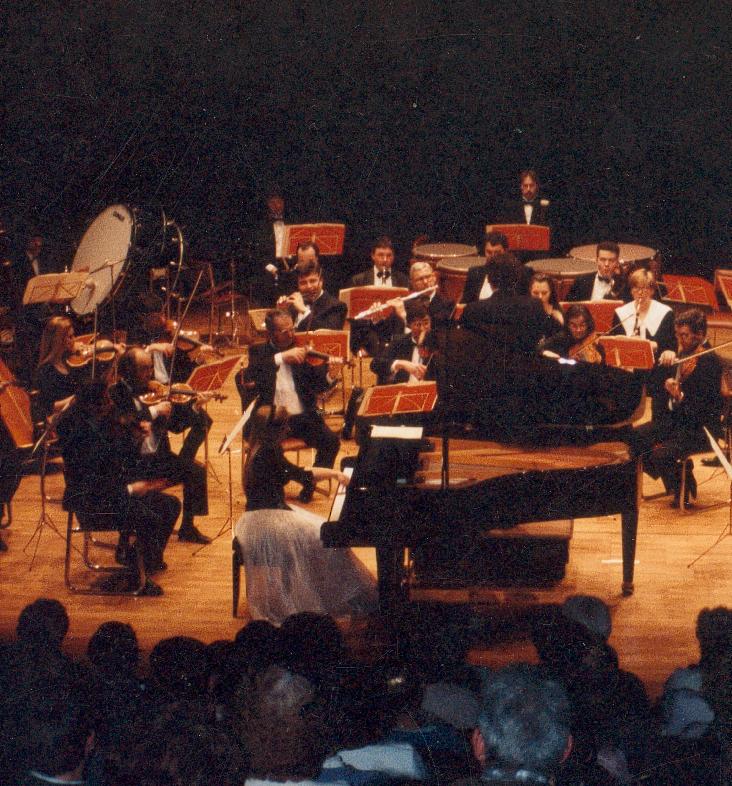 Concerto de Ravel avec l'Orchestre Philharmonique d'Europe direction Hugues Reiner - Le Perreux sur Marne